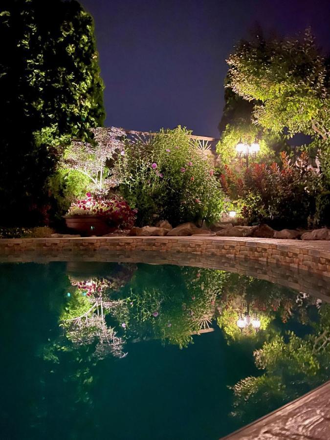 קלונה A Vista Villa Couples Retreat מראה חיצוני תמונה