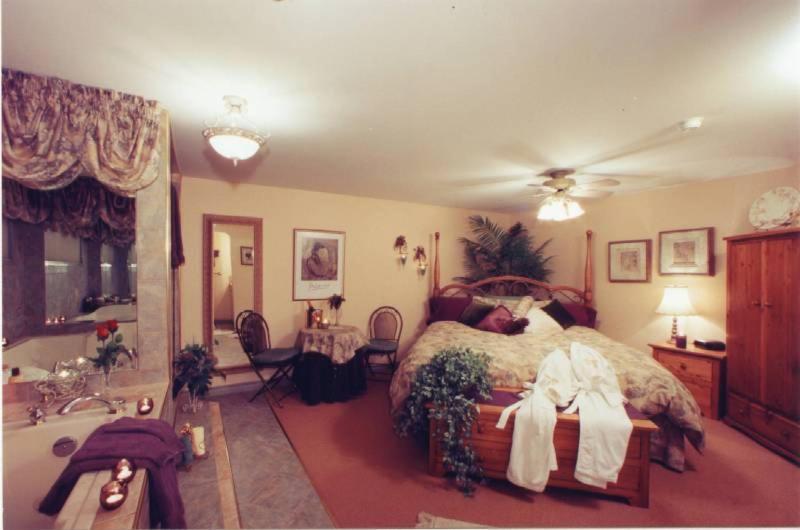 קלונה A Vista Villa Couples Retreat חדר תמונה