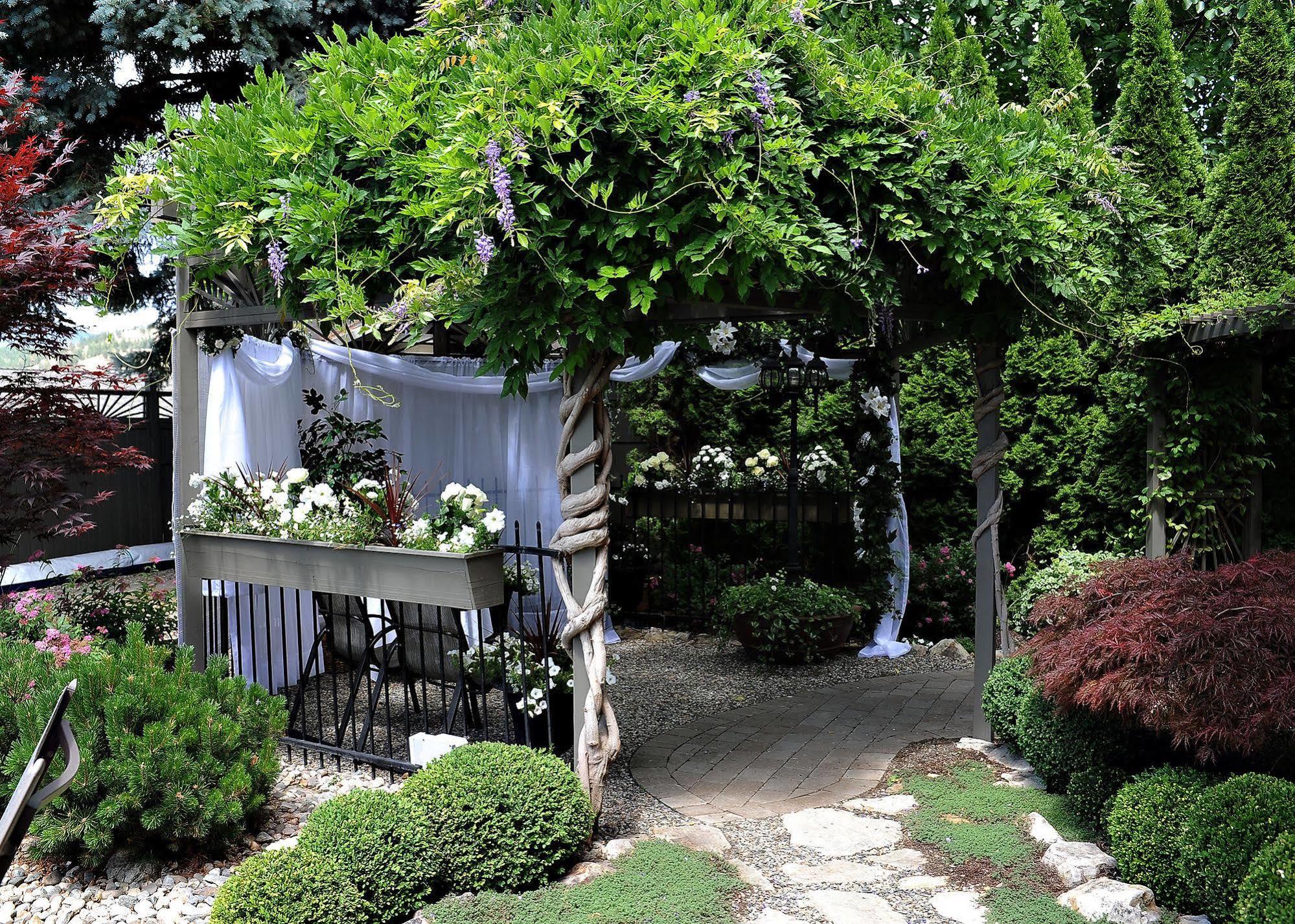 קלונה A Vista Villa Couples Retreat מראה חיצוני תמונה